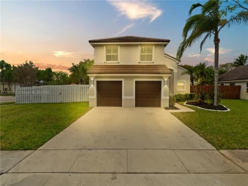 18730 NW 24th Pl, Pembroke Pines, FL 33029