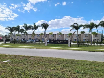 116 SE 8th Avenue 2, Okeechobee, FL 34974