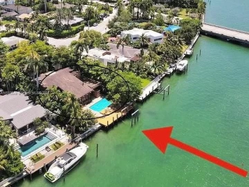 9720 W Broadview Dr , Bay Harbor Islands, FL 33154