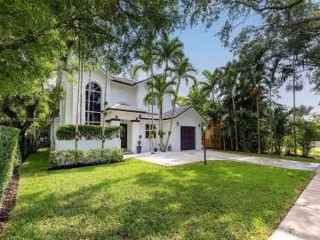 323 S Sarto Ave , Coral Gables, FL 33134