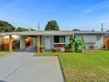 4640 NE 3rd Ter, Oakland Park, FL 33334