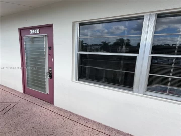 324  Fanshaw H 324 H, Boca Raton, FL 33434