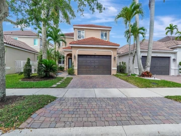 1844  Aspen Ln , Weston, FL 33327