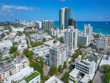 245  18th St 305, Miami Beach, FL 33139