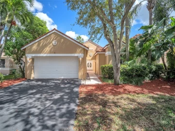 1525  Seabay Rd, Weston, FL 33326