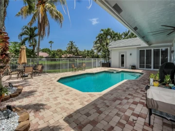 1093  Longview , Weston, FL 33326