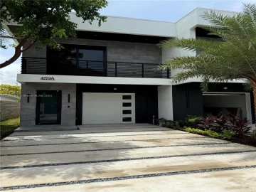 459 NE 17th Way A, Fort Lauderdale, FL 33301