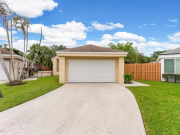 3331 NW 22nd Pl, Coconut Creek, FL 33066