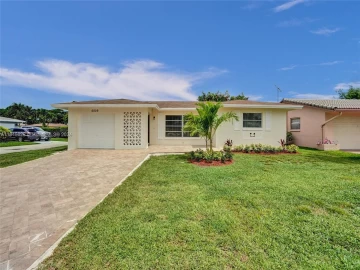 6809 NW 58th St, Tamarac, FL 33321