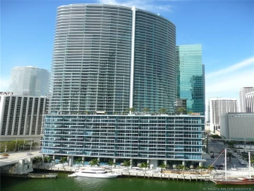 200  BISCAYNE BLVD 3311, Miami, FL 33131