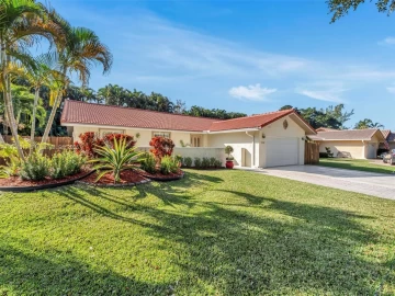 8832 E Escondido Way E, Boca Raton, FL 33433