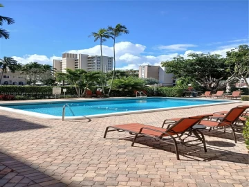 400 N Riverside Dr 107, Pompano Beach, FL 33062