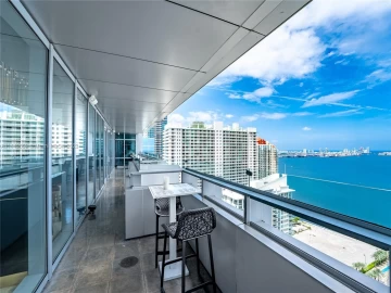 1395  Brickell Ave 2802, Miami, FL 33131