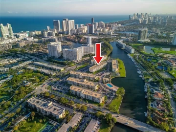 701  Three Islands Blvd 309, Hallandale Beach, FL 33009