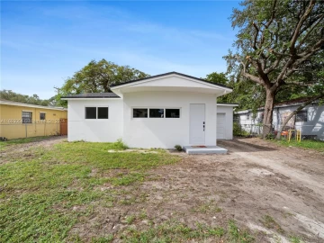 260  Seaman Ave, Opa-Locka, FL 33054