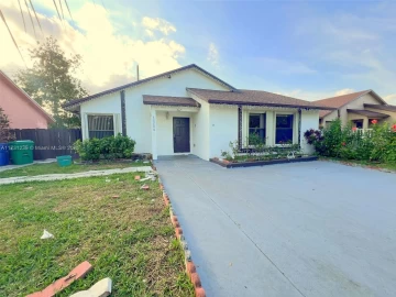 30200 SW 161st Ct, Homestead, FL 33033