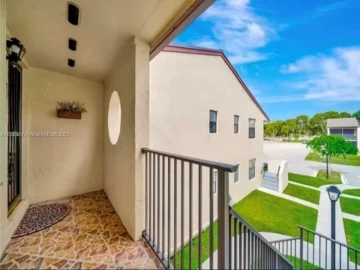 11312  Taft St 11312, Pembroke Pines, FL 33026