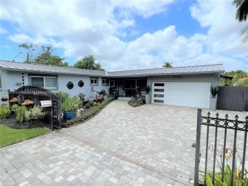 5650 SW 63rd Ct, South Miami, FL 33143