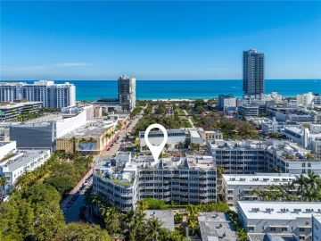 2155  Washington Ct 208, Miami Beach, FL 33139