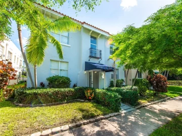 119  Menores Ave 8, Coral Gables, FL 33134