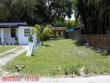 6040  Arthur St, Hollywood, FL 33024