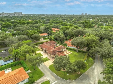 4500  Anderson Rd , Coral Gables, FL 33146