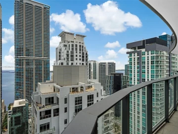 1000  Brickell Plz 4103, Miami, FL 33131