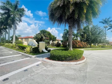 3350 NE 13th Cir Dr 110-21, Homestead, FL 33033