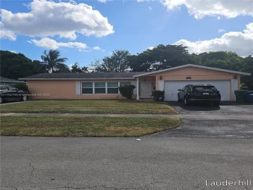 4400 NW 15th St, Lauderhill, FL 33313