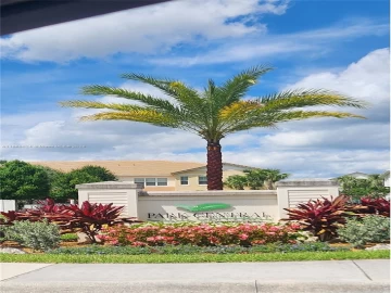 11941  Park Central, Royal Palm Beach, FL 33411