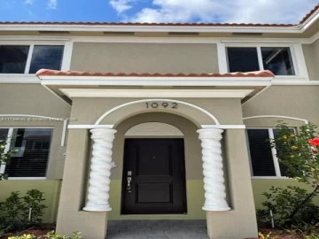 1092 SE 23rd Ave, Homestead, FL 33035