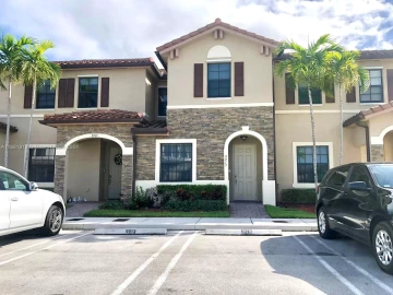 9213 W 33rd Way ., Hialeah, FL 33018