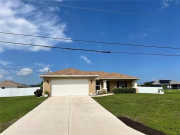 22 NW 17TH PL, Cape Coral, FL 33993