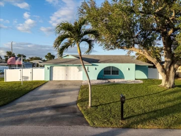 1305 SE 36th Street, Cape Coral, FL 33904