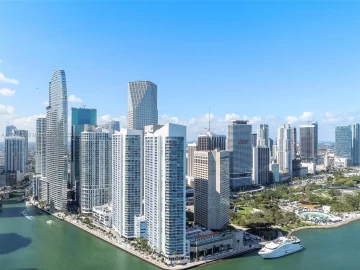 300  Biscayne Blvd Way 803, Miami, FL 33131