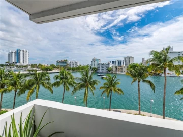 20  Island Ave 308, Miami Beach, FL 33139