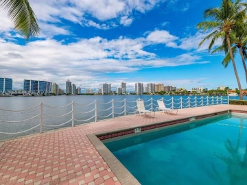 18260 N Bay Rd 316, Sunny Isles Beach, FL 33160