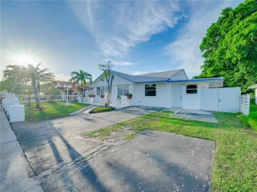 725 NW 15th Ct, Pompano Beach, FL 33060