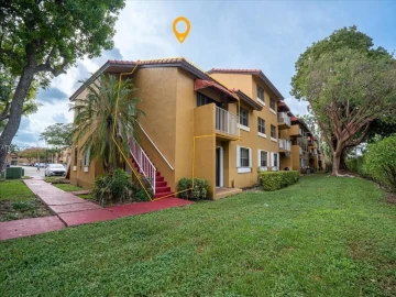 15530 SW 80th St C-212, Miami, FL 33193