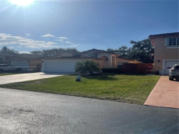 21440 SW 88 Ave, Cutler Bay, FL 33189