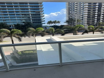 5750  Collins Ave 3H, Miami Beach, FL 33140