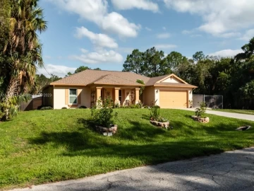 608  Edison Ave, Lehigh Acres, FL 33972