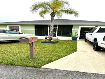 6672  Campanilla, Fort Pierce, FL 34951