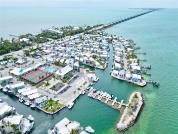 65821  Overseas Highway 213, Long Key, FL 33301