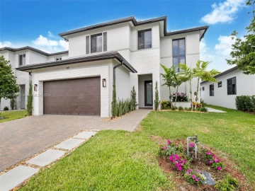 8118 NW 46th Ter , Doral, FL 33166