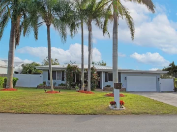 808  Mission Hill Rd, Boynton Beach, FL 33435