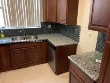 1794 NW 55th Ave 202, Lauderhill, FL 33313