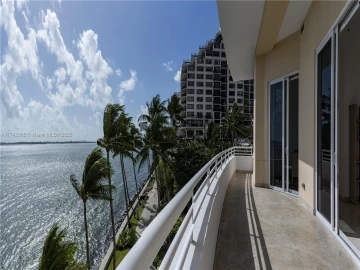 808  Brickell Key Dr 404, Miami, FL 33131