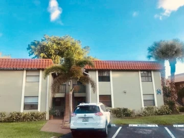 9808  Hammocks Blvd 203-23, Miami, FL 33196