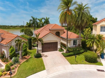 1303  Windsor Ln , Weston, FL 33327